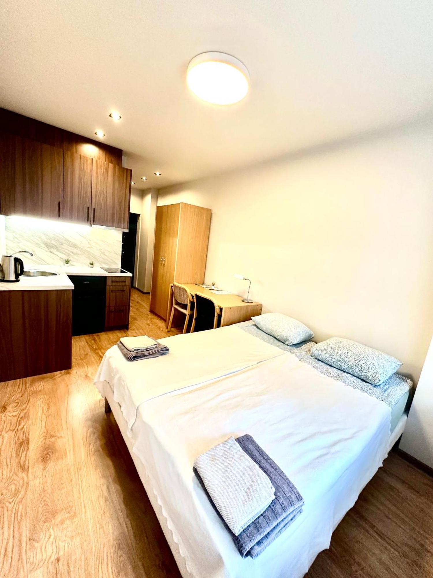 Rvr Smart Apart With Self Check In Riga Buitenkant foto